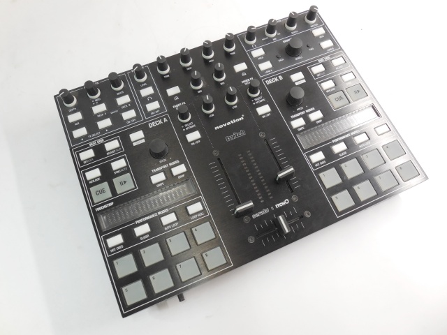 DJ-контроллер Novation Twitch - Pic n 244071