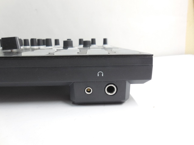 DJ-контроллер Novation Twitch - Pic n 244071