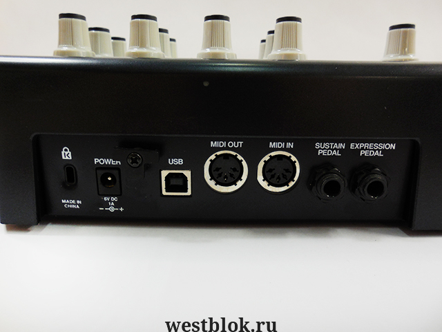 MIDI-клавиатура Akai PRO MPK25 - Pic n 98945
