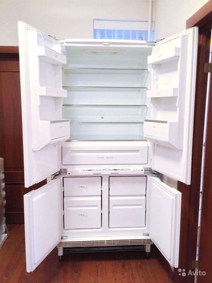 Морозилка снизу. Встраиваемый холодильник Zanussi ZJB 9476. Встроенный холодильник Zanussi. Zanussi 9476. Холодильник Zanussi Side by Side.