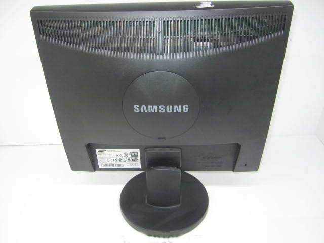 Samsung syncmaster 943. Samsung SYNCMASTER 943n. Монитор Samsung SYNCMASTER 943n. Монитор самсунг SYNCMASTER 943n. Монитор 19 Samsung 943 n.