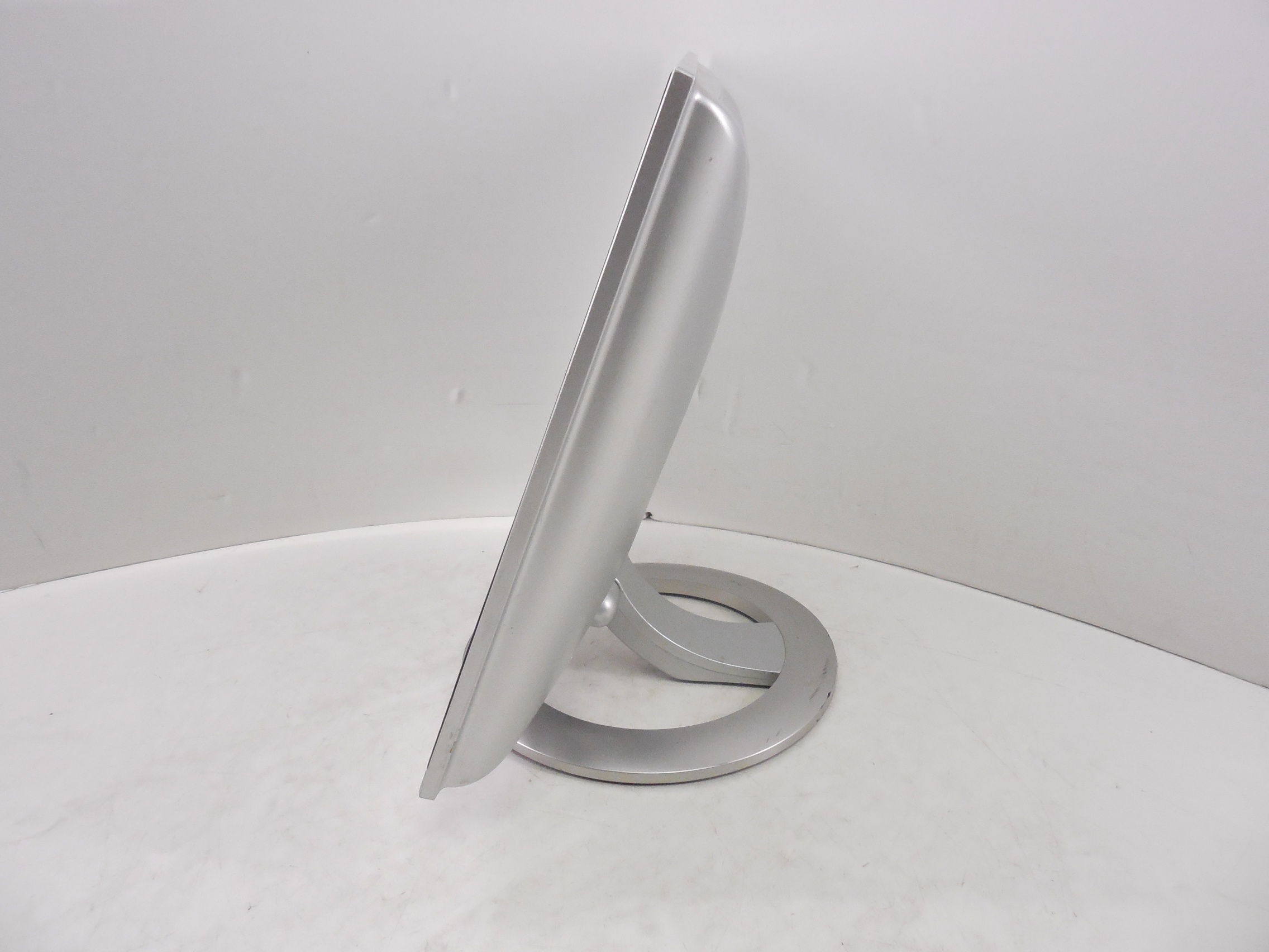 ЖК-монитор 15" LG Flatron L1520B - Pic n 253713