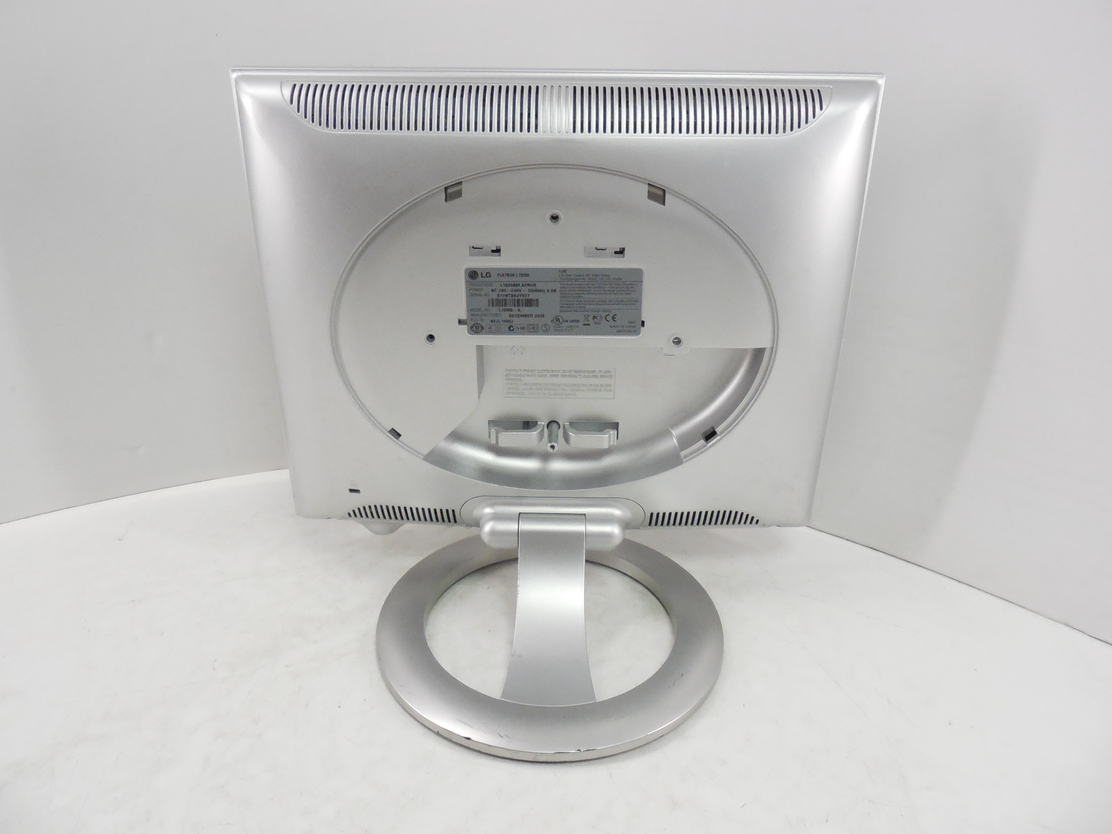 ЖК-монитор 15" LG Flatron L1520B - Pic n 253713