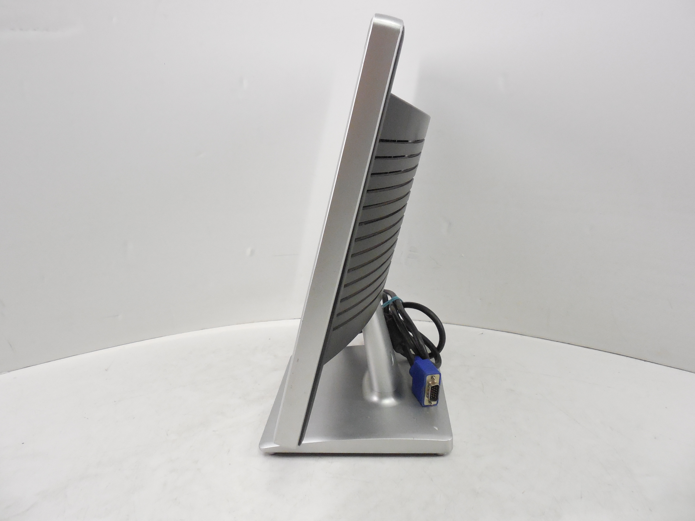 ЖК-монитор 15" Proview UK-513 - Pic n 253717