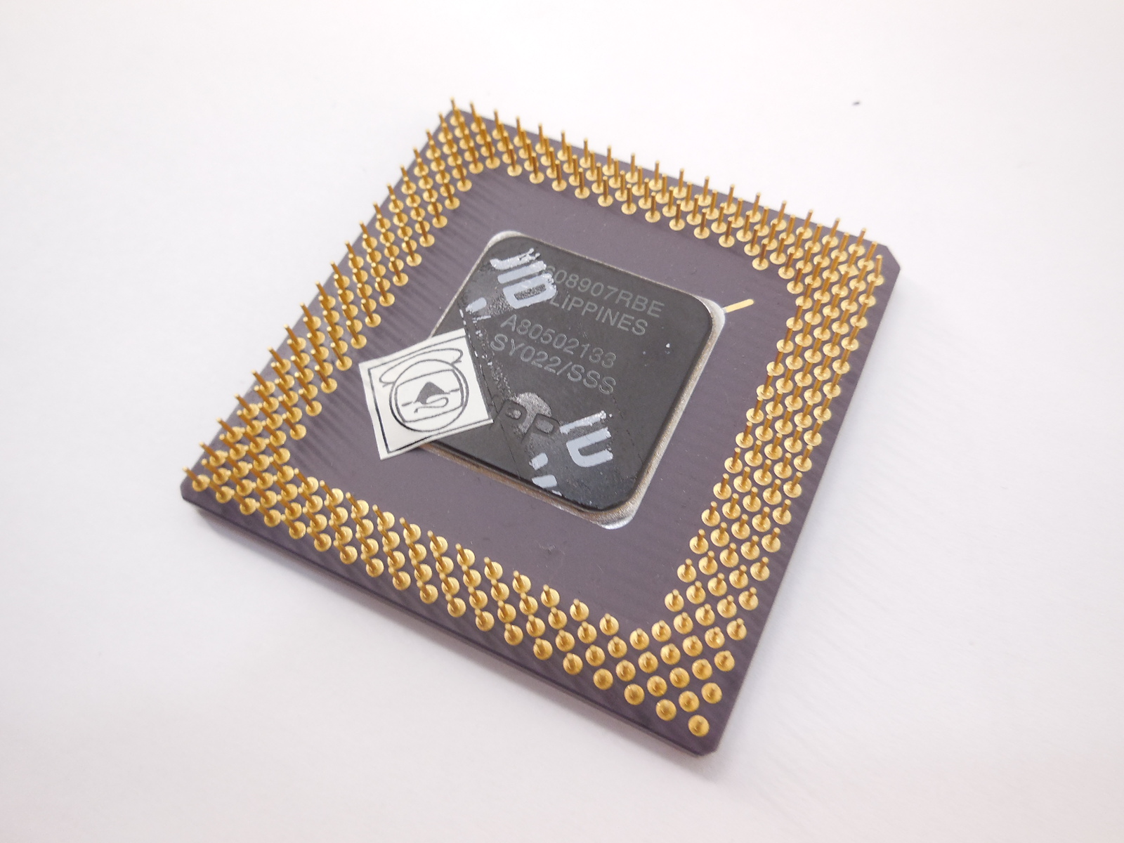 Беру процессоры. Intel Pentium 133 MHZ. Процессор Intel Pentium a80502133 sy022. Socket 7 процессоры Intel. Socket 7 Pentium 133.