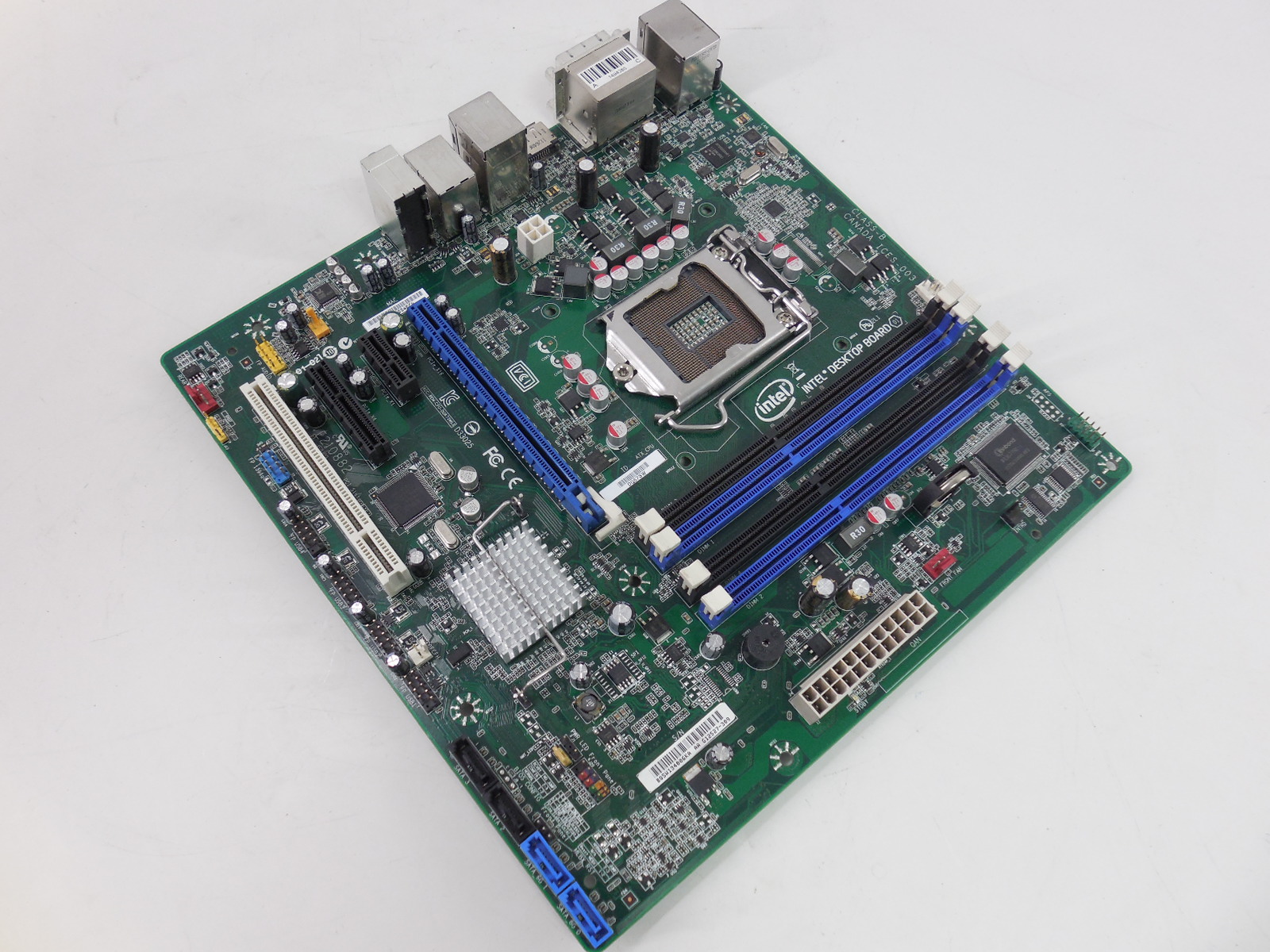 Mb intel. Intel dq67sw. Материнская плата dq67sw b3. Intel motherboard dq67sw. Системная плата Intel Strawberry Mountain dq67sw.