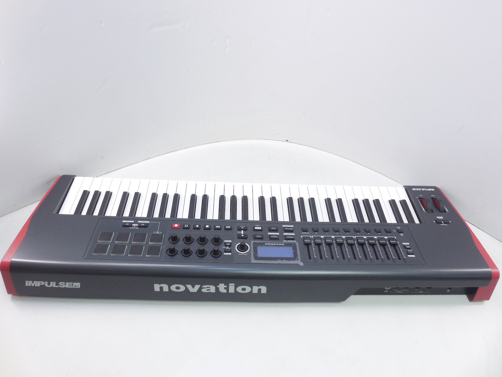 Novation key 61. Микшер чувствительный к касанию коврик. Midi-клавиатура m-audio keystation 61 mk3. Midi-клавиатура behringer motor 61. Turkish ledgo alish berish midi klaviatura.