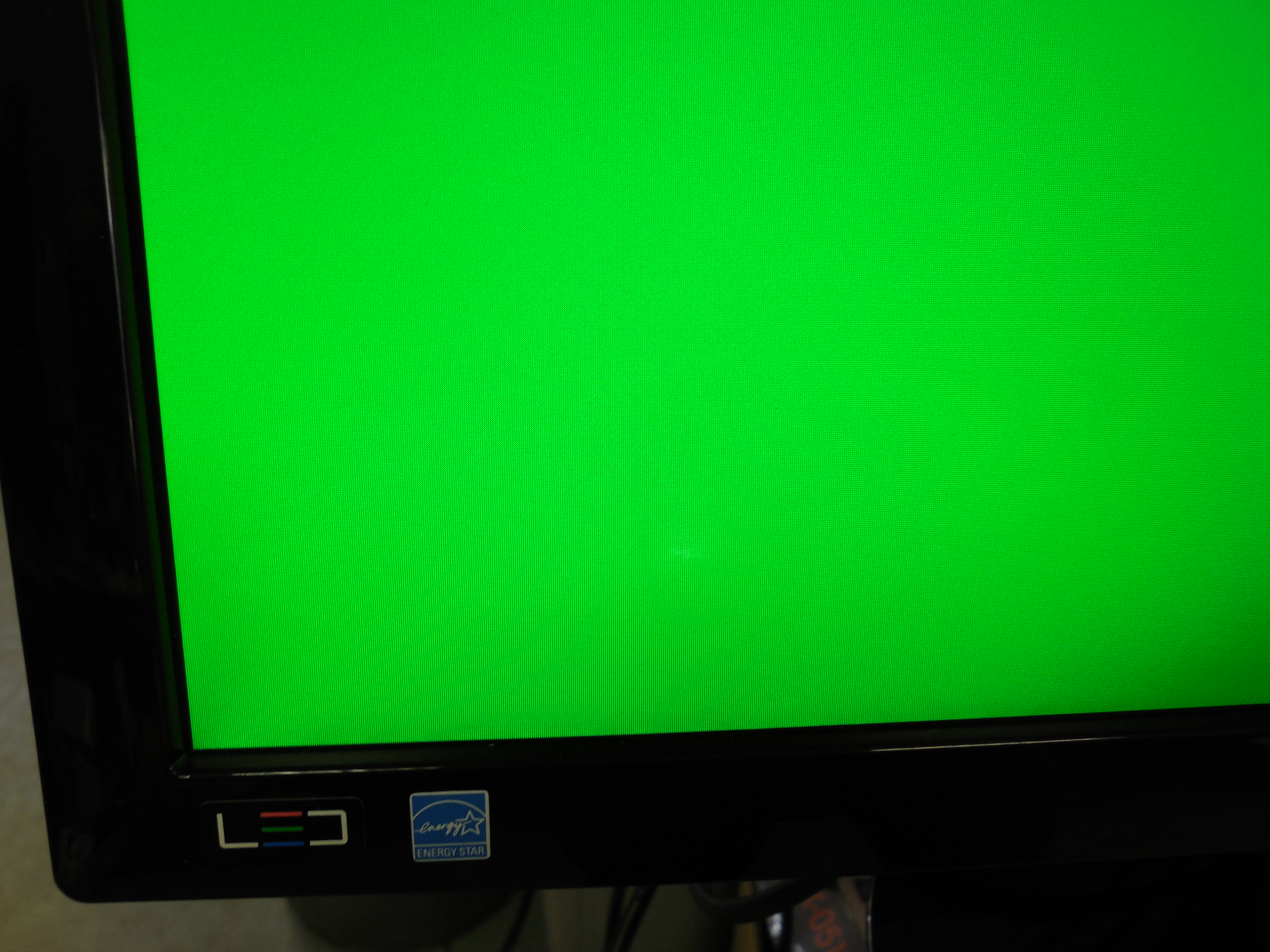 Монитор TFT 21. 5" Samsung SyncMaster S22A300 - Pic n 273655