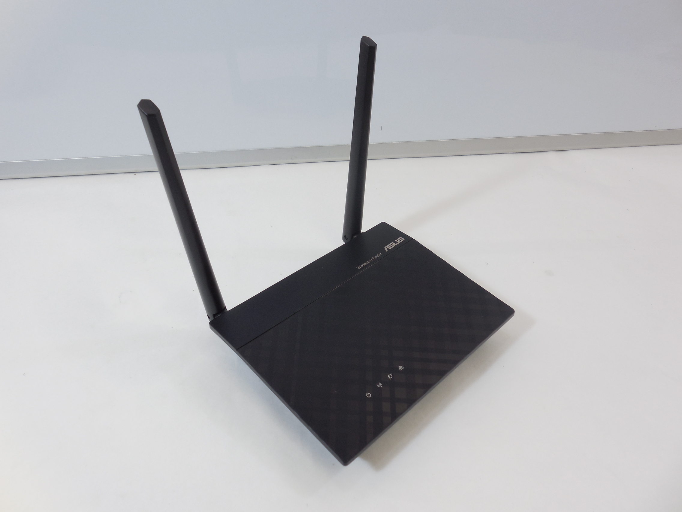 Wi-Fi роутер Asus RT-N11P - Pic n 274270