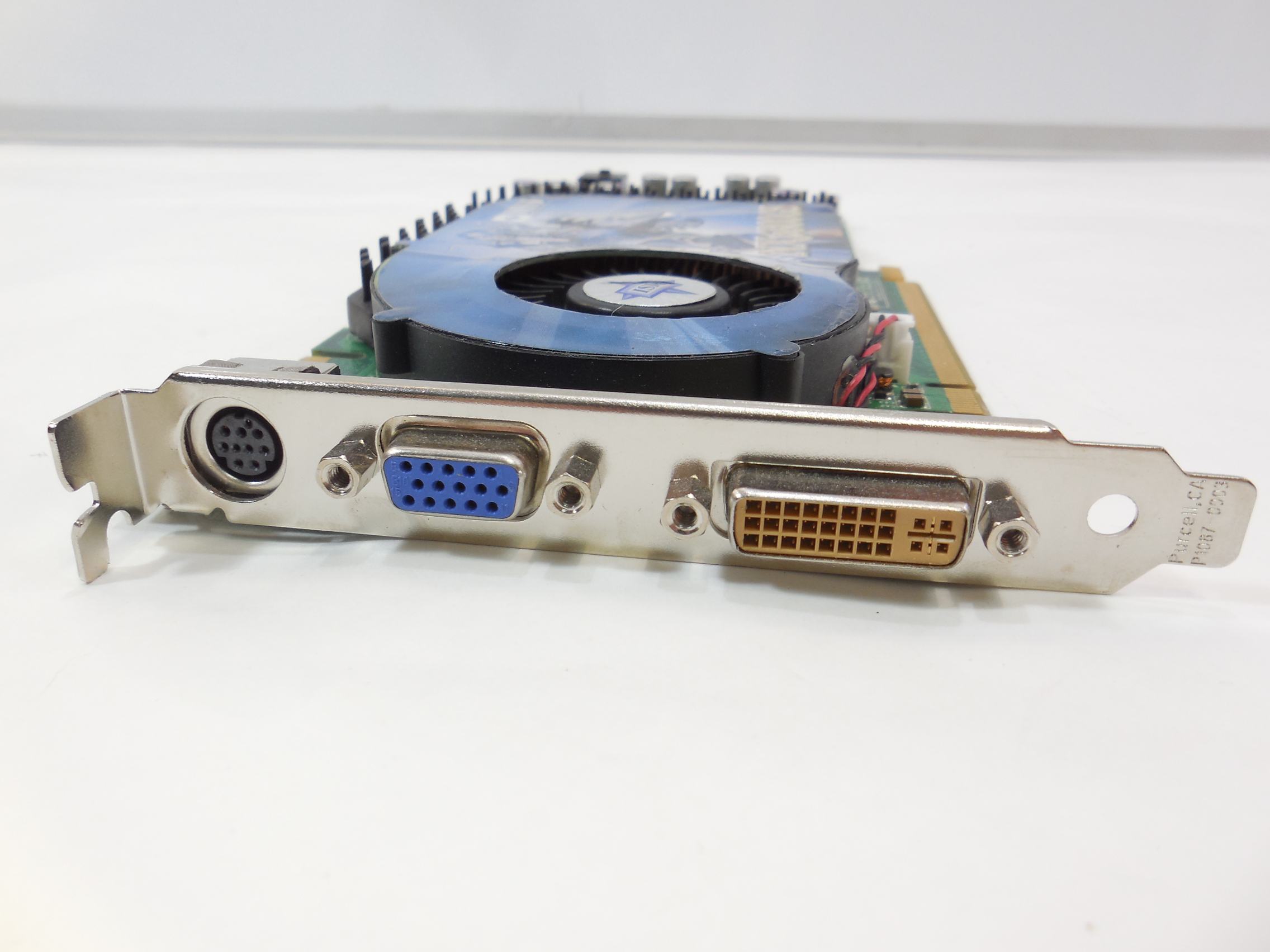 Видеокарта pci e msi. Видеокарта GEFORCE 6800 GS. MSI e2400.