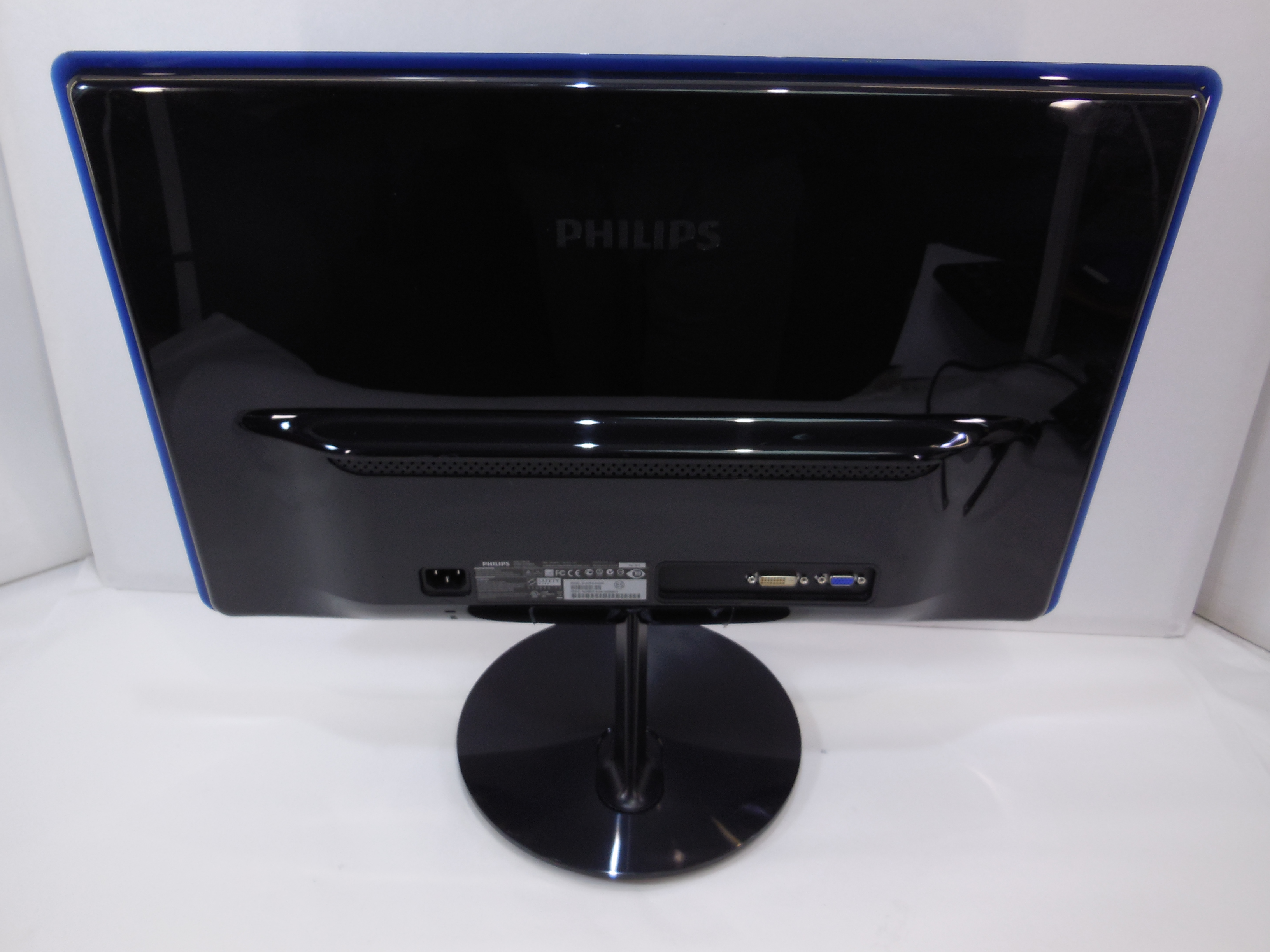 ЖК-монитор 24" Philips 247E - Pic n 284816