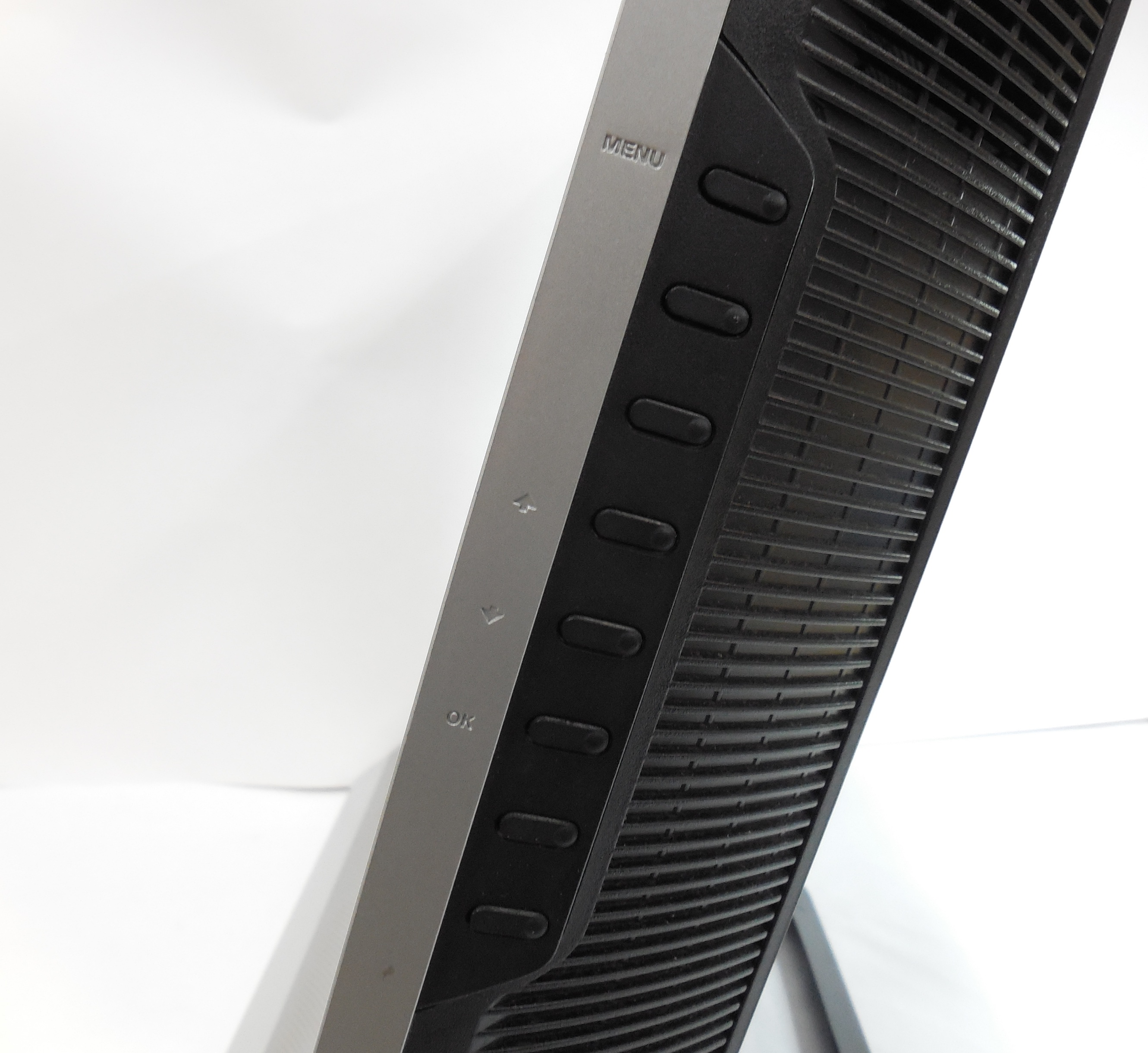 ЖК-Телевизор Sony MFM-HT95 + ПДУ - Pic n 130418