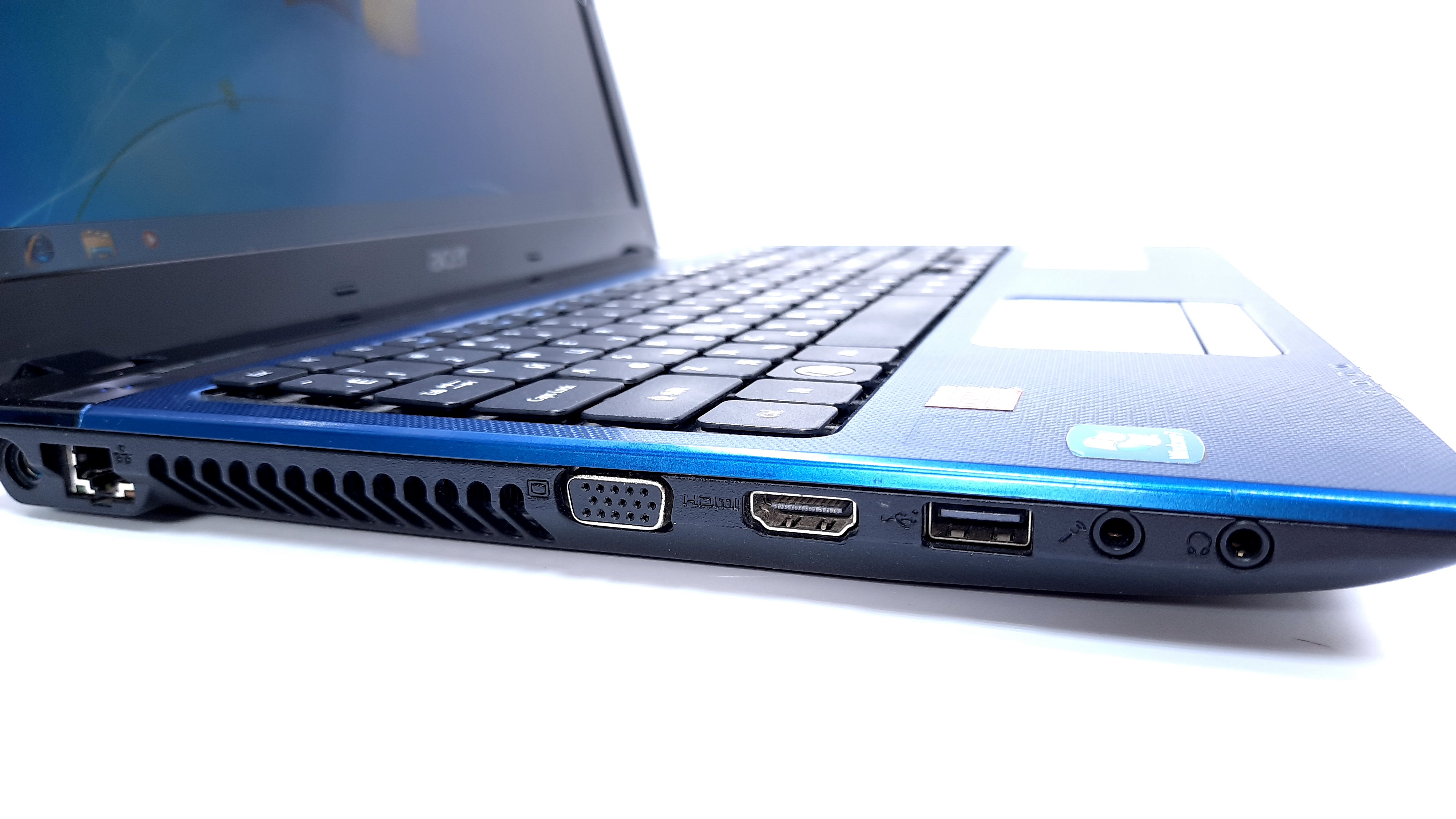 ноутбук acer aspire 5560g-6344g50mnkk. Acer aspire one 722. ноутбук асер aspire 5560. Acer aspire 5560 характеристики. ноутбук acer 5560g.