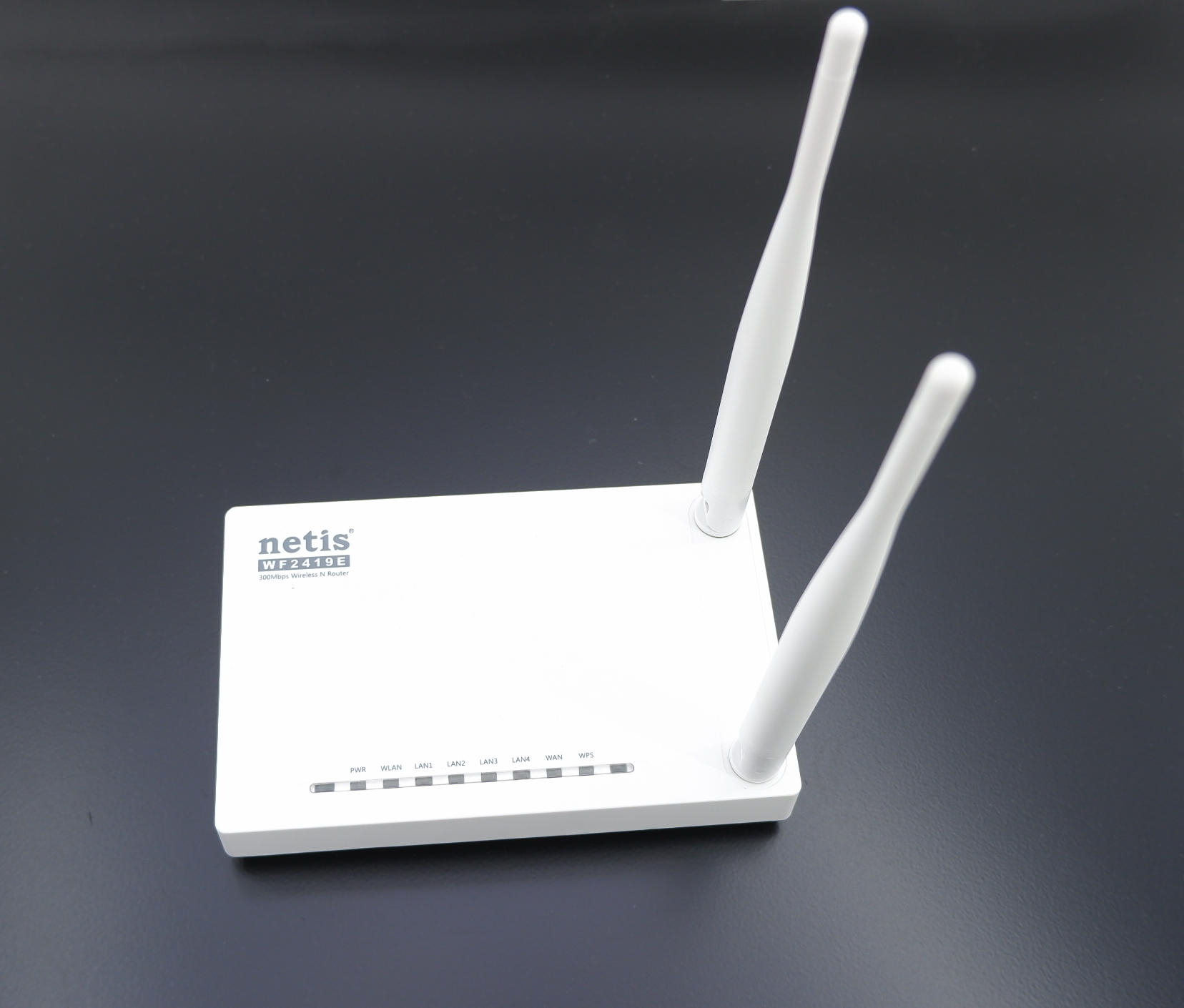 Купить роутер netis. Wi-Fi роутер Netis wf2419e. Роутер Netis WF-2419e. Wi-Fi роутер Netis wf2419e, n300. Wi-Fi маршрутизатор 300mbps 10/100m 4p wf2419e Netis.
