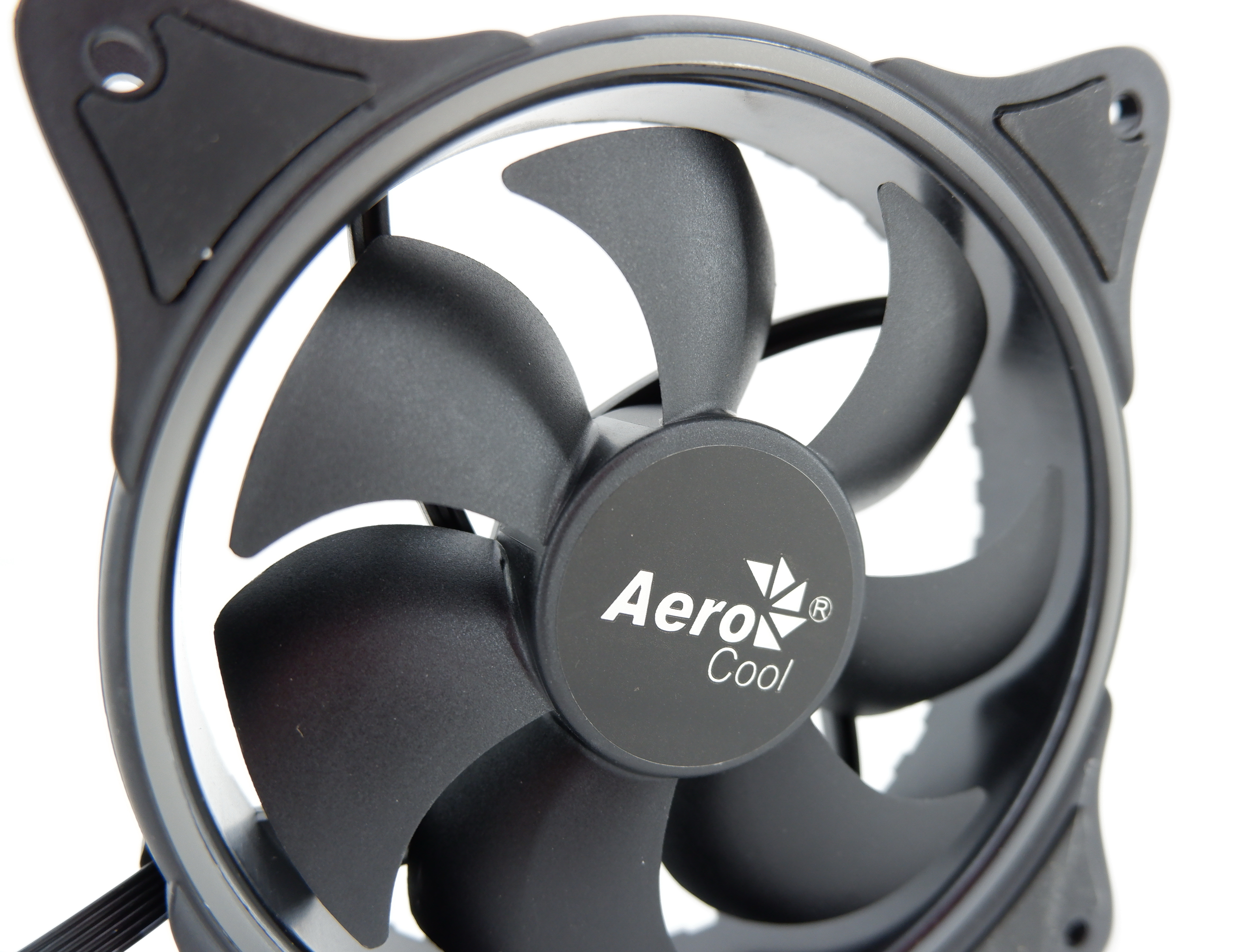 Вентилятор aerocool 120 мм 3 pin. Сабвуфер активный hk audio. Дб 1200. Дб 1200. Дб 1200.