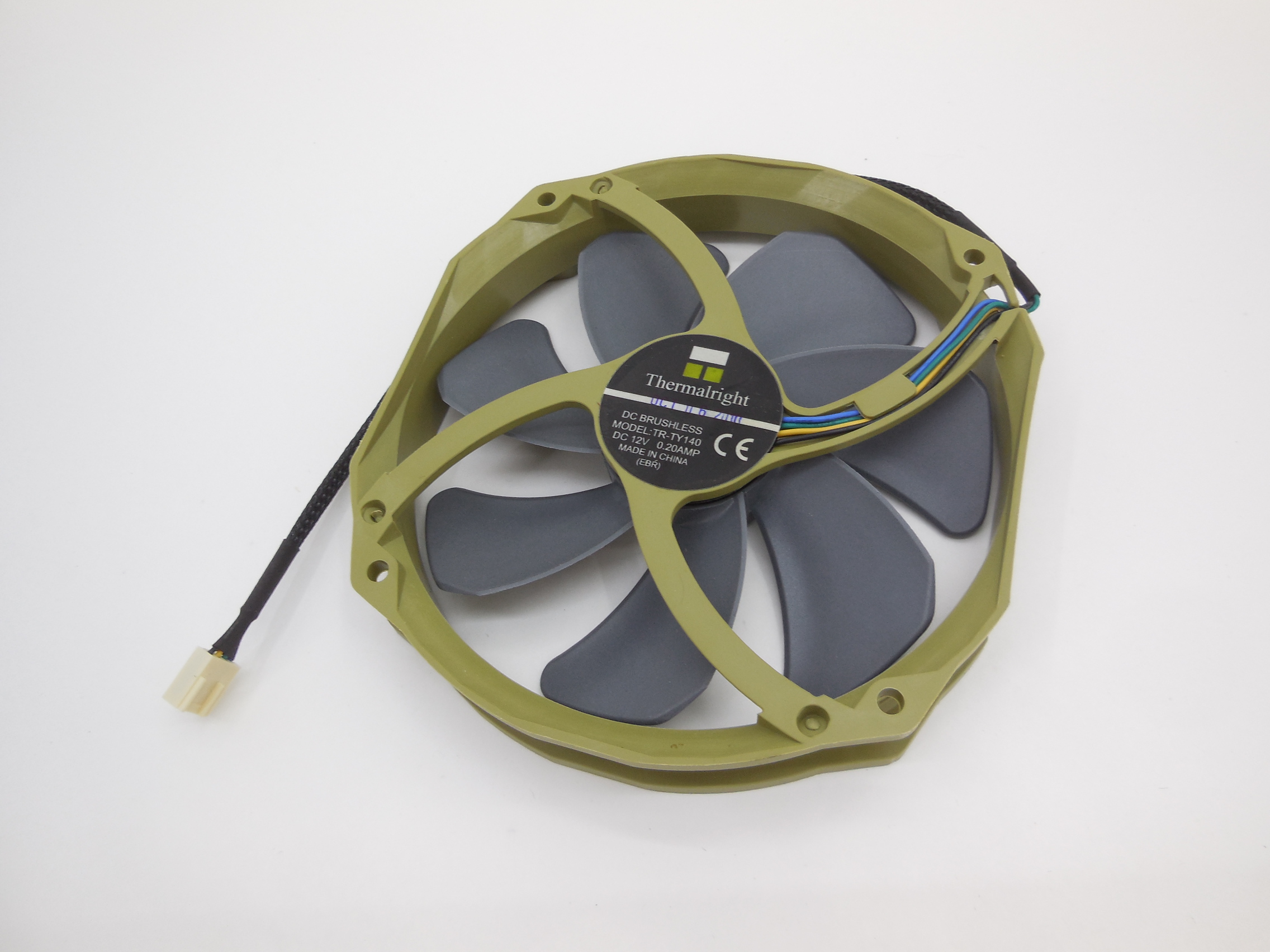 Pccooler corona max pwm frgb. Pccooler кулер для корпуса. кулер для корпуса aeromax, 120x120x25mm, 1200rpm, 40cfm, 8-26. комплект 140 mm вентиляторов. вентилятор для компьютера 140х140х25 gembird d14025sm-3.