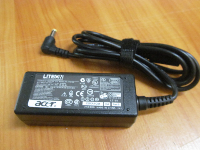 Зарядное устройство для ноутбука AC Adapter LiteON PA-1750-02 /Output: DC 19V, 1.58A /НОВОЕ