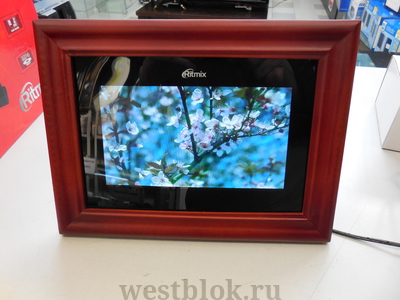 Цифровая фоторамка Ritmix RDF-706