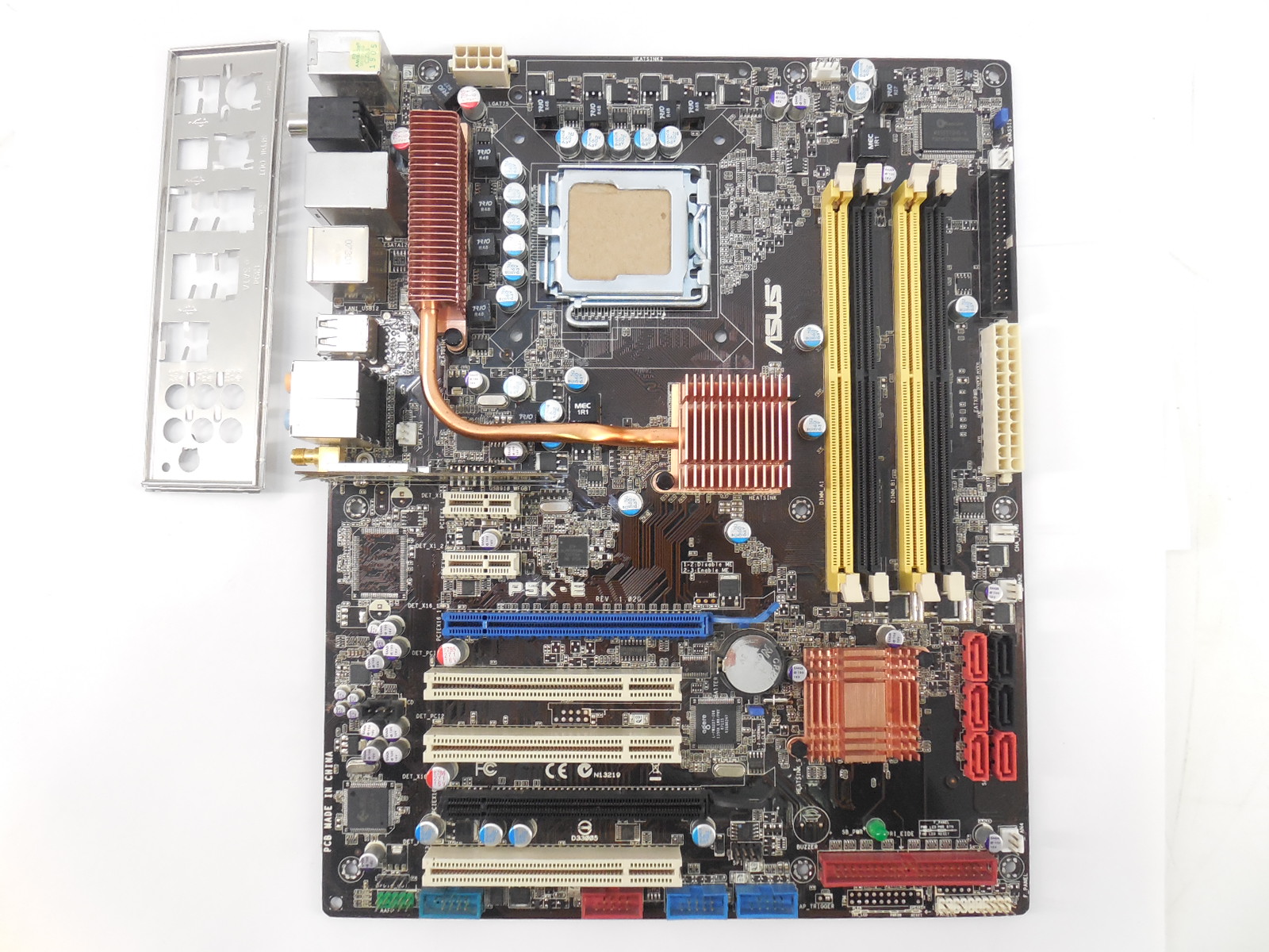 Материнские платы asus k. Материнская плата ASUS p5k. 775 ASUS p5k. Материнская плата Socket 775 ASUS p5k. ASUS p5k-e/WIFI-AP.