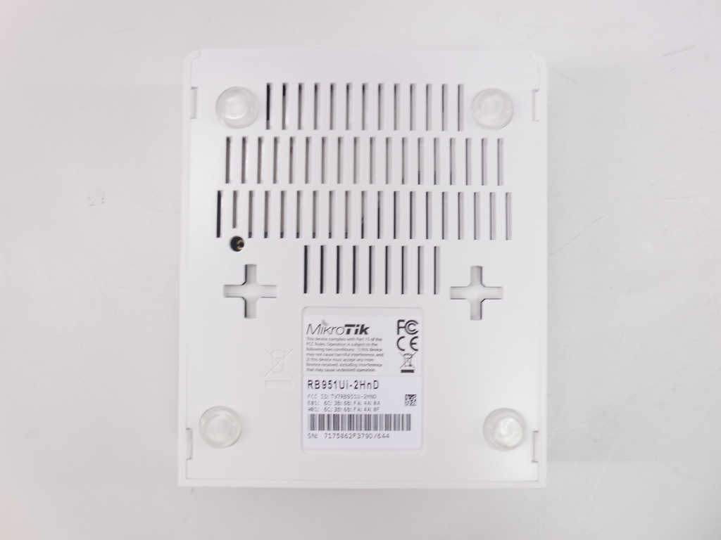 WiFi-роутер MikroTik RB951Ui-2HnD - Pic n 262679