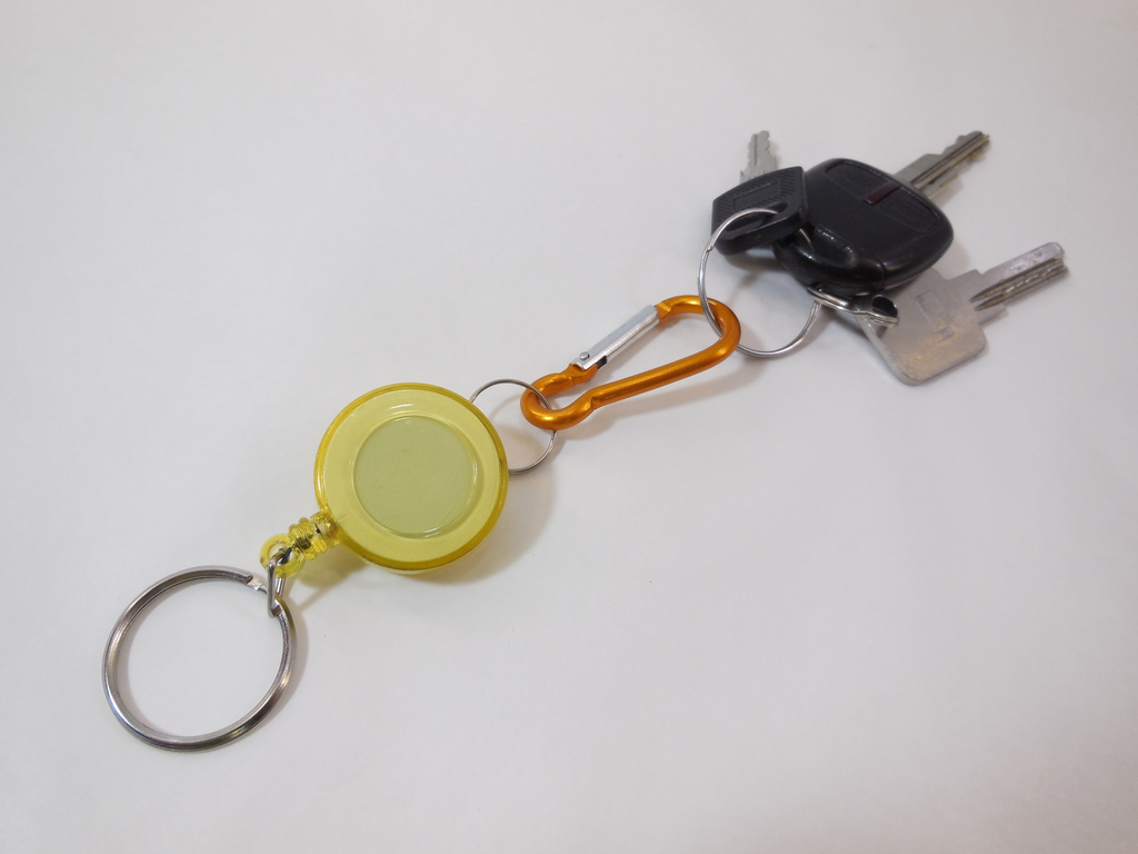 Брелок Ретрактор для ключей в ассортименте - Pic n 277762