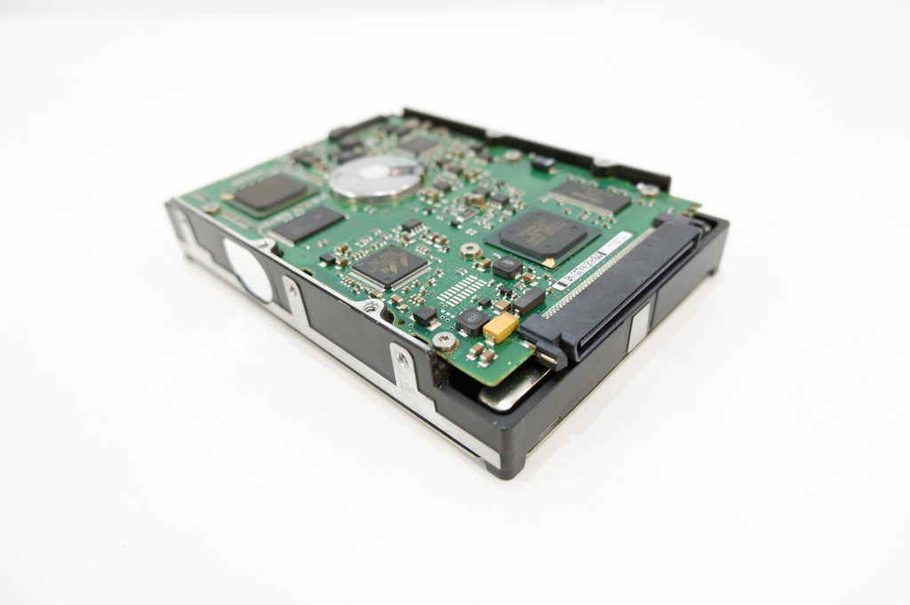 Жесткий диск 3.5 SCSI 37Gb Seagate Cheetah - Pic n 281627