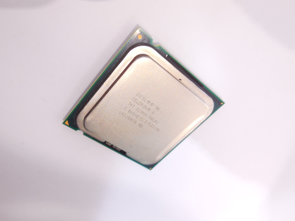 Процессор Intel Celeron D 347 3.06GHz - Pic n 117084