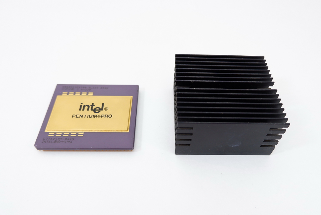 Процессор Intel Pentium Pro 200 socket8 sl22v - Pic n 291205