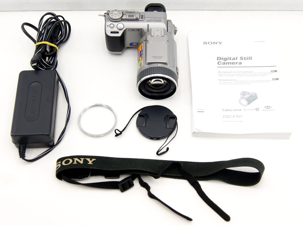 Фотокамера Sony Cyber-shot DSC-F707 - Pic n 293009