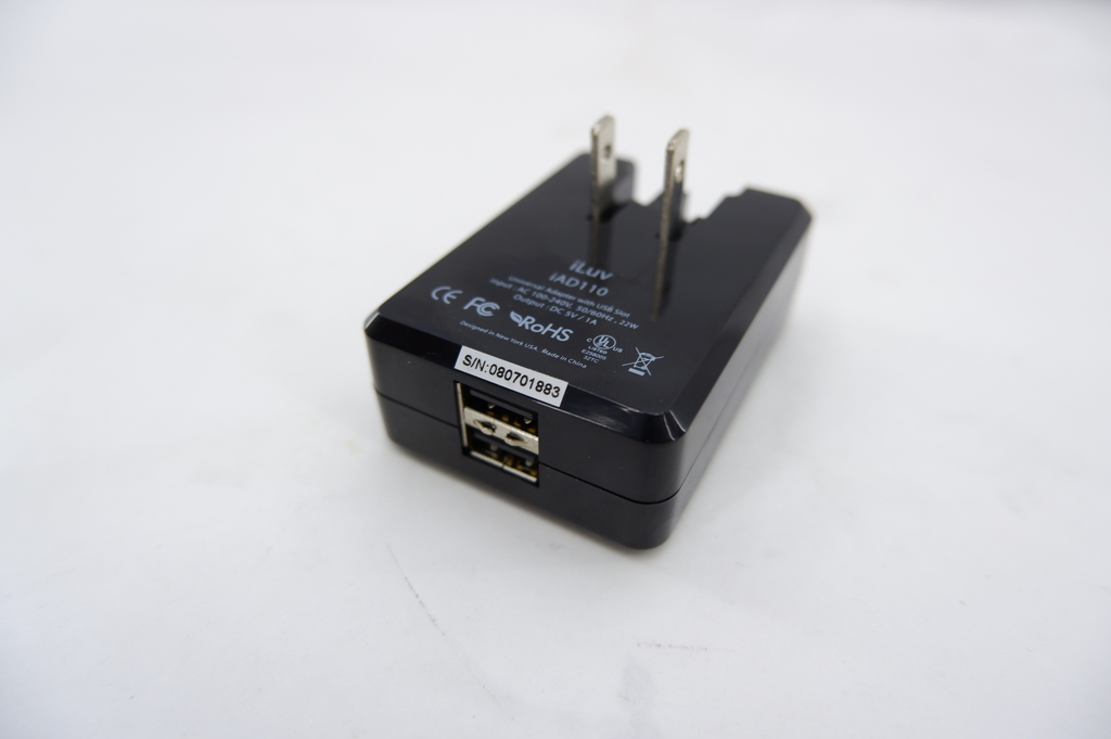 Зарядное устройство iLuv Travel Adapter Kit iAD110 - Pic n 294885