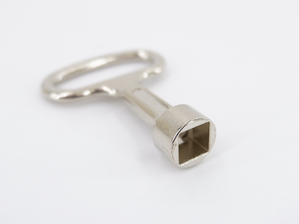 Универсальный панельный ключ квадратный 8mm - Pic n 299114