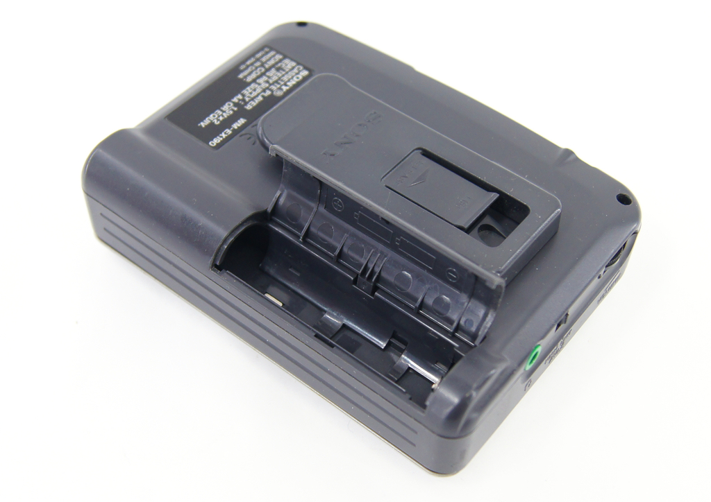 Кассетный плеер Sony Walkman WM-EX190 - Pic n 301666