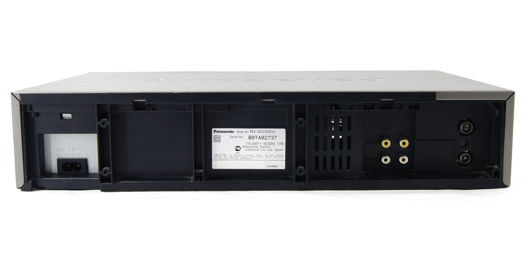 Видеомагнитофон VHS Panasonic NV-SD235 - Pic n 302206