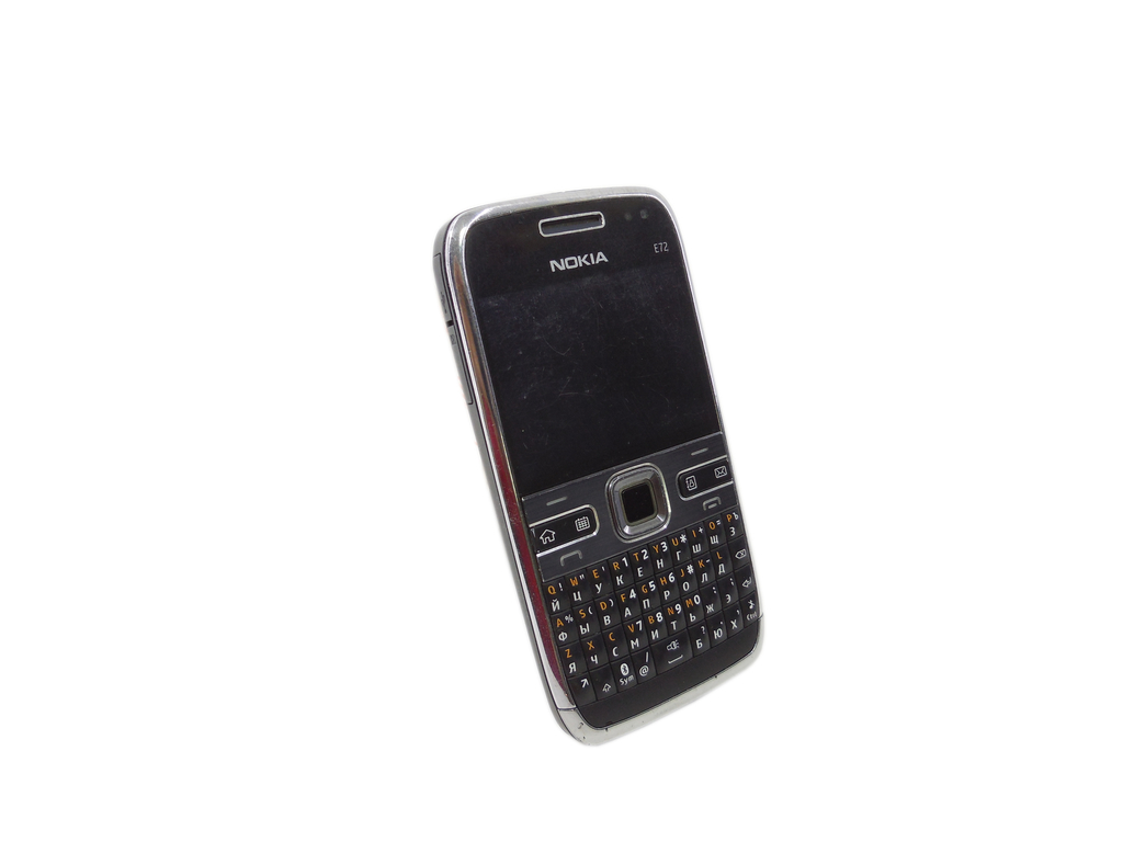 Мобильный телефон Nokia E72