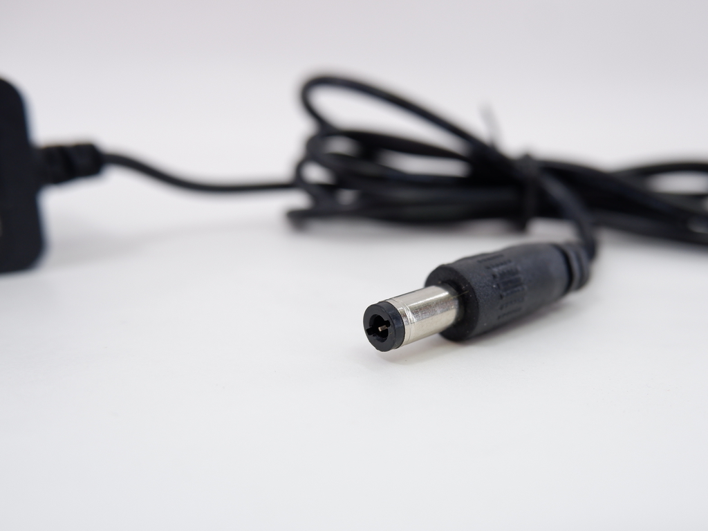 Блок питания Live Power LP-30 для Триколор 5,5x2,5мм 2А - Pic n 306352