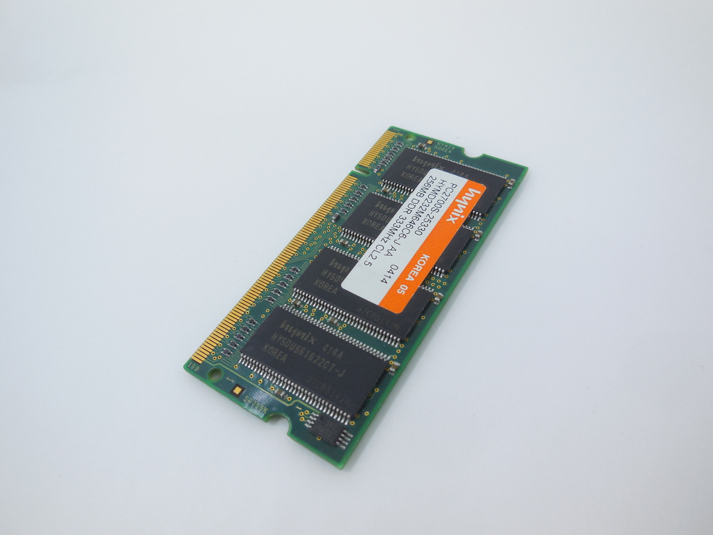 Памяти So-Dimm DDR333 256Mb Hynix HYMD232M646C6-J - Pic n 306469