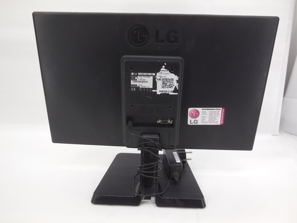 18.5" Монитор LG E1942C, 1366x768, 75 Гц, Царапины на матрице - Pic n 308473
