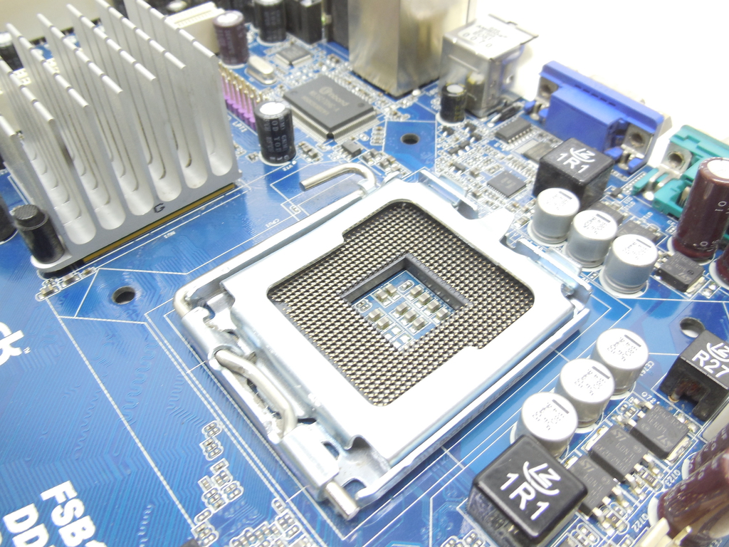 Материнская плата Socket 775 ASRock G31M-VS  - Pic n 310319