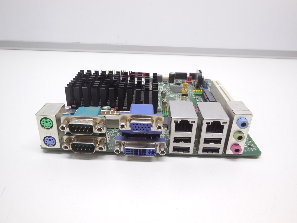 Материнская плата mini-ITX Intel D2500CC с процессором 2 ядра Intel Atom D2500 - Pic n 310834