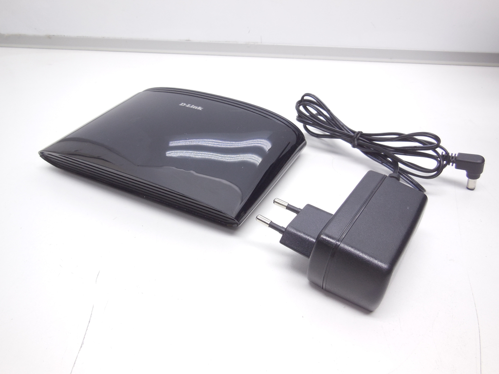 Неуправляемый коммутатор D-Link DES-1008D/J1A 8 портов 10/100 Мбит/сек - Pic n 310883
