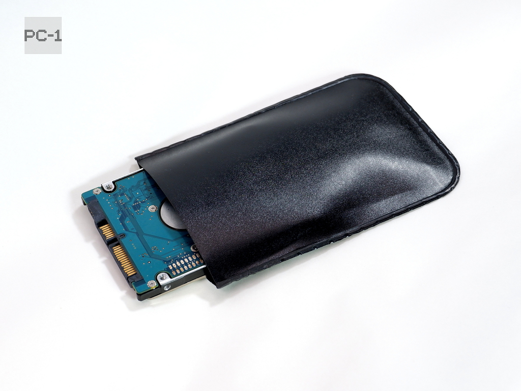 14х9,5см Чехол для внешнего жесткого диска 2.5" SSD. Подойдет для защиты любой электроники размером 12х7,5х1,3см (Д.Ш.В) Черный материал Эко Кожа - Pic n 310926
