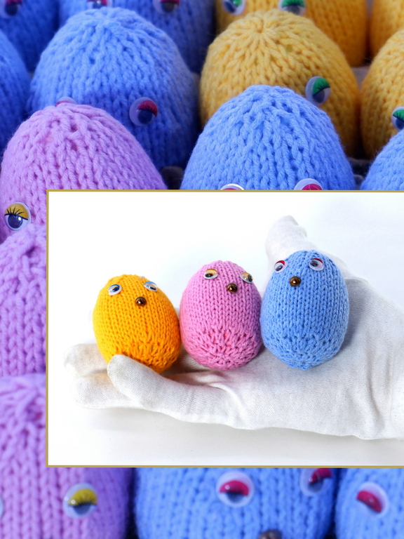 3шт. Декоративные разноцветные вязаные яйца для иголок 7см. Ручная работа, в подарочной упаковке - Pic n 311029