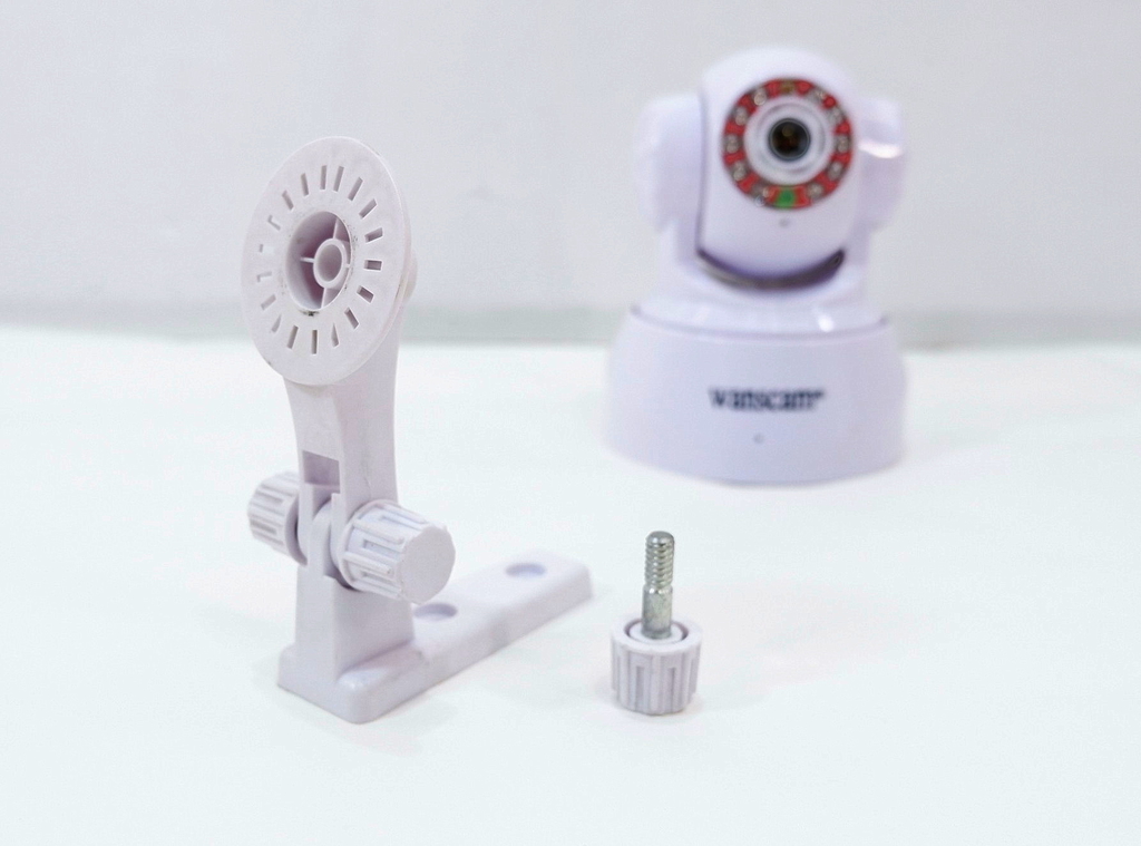 Универсальное Крепление для ip камеры WI-FI видео наблюдения. Вращение штатива 180 градусов с винтом 1/4 дюйма.. Цвет Черный. - Pic n 309931