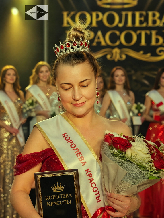 Качество! 12х6см Маленькая Золотая Корона с «Рубинами» (стекло) для «Королевы красоты». Красиво переливается при разном освещении! - Pic n 311244