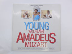 Пластинка The New London Chorale ‎– The Young, Wolfgang Amadeus Mozart, 1986 г., Tom Parker Music LTD., Амстердам