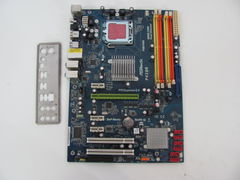 Материнская плата ASRock P43DE