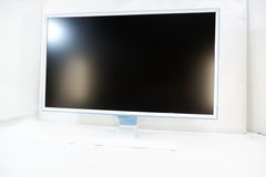 27" LED монитор Samsung белый цвет корпуса - Pic n 276707