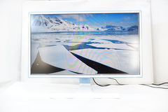 27" LED монитор Samsung белый цвет корпусаLS27E391HSX/SI