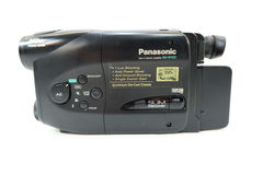 Видеокамера VHS-C Panasonic NV-R100 - Pic n 286228