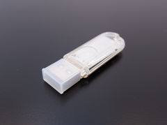 Универсальная крышка для флешки USB Dust Plug Protector  - Pic n 288584